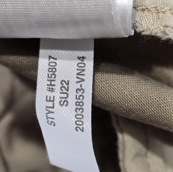 NWT J. Crew 5" Stretch Chino Khaki Short Women's Size 4 - Picture 13 of 13